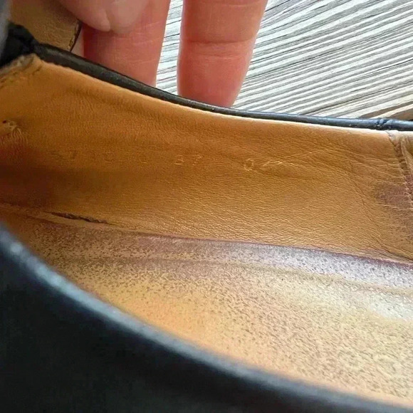 Authentic GUCCI Jordaan Women’s Black Leather Horsebit Loafer Sz 37 US 7 - Picture 9 of 13